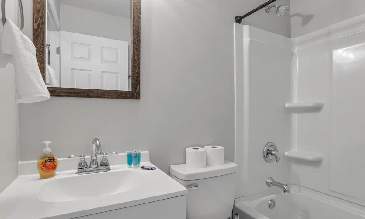 Photo of Bathroom in Gahanna