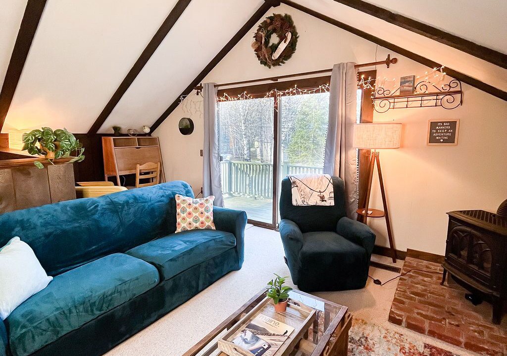 Photo of Livingroom in Carrabassett Valley