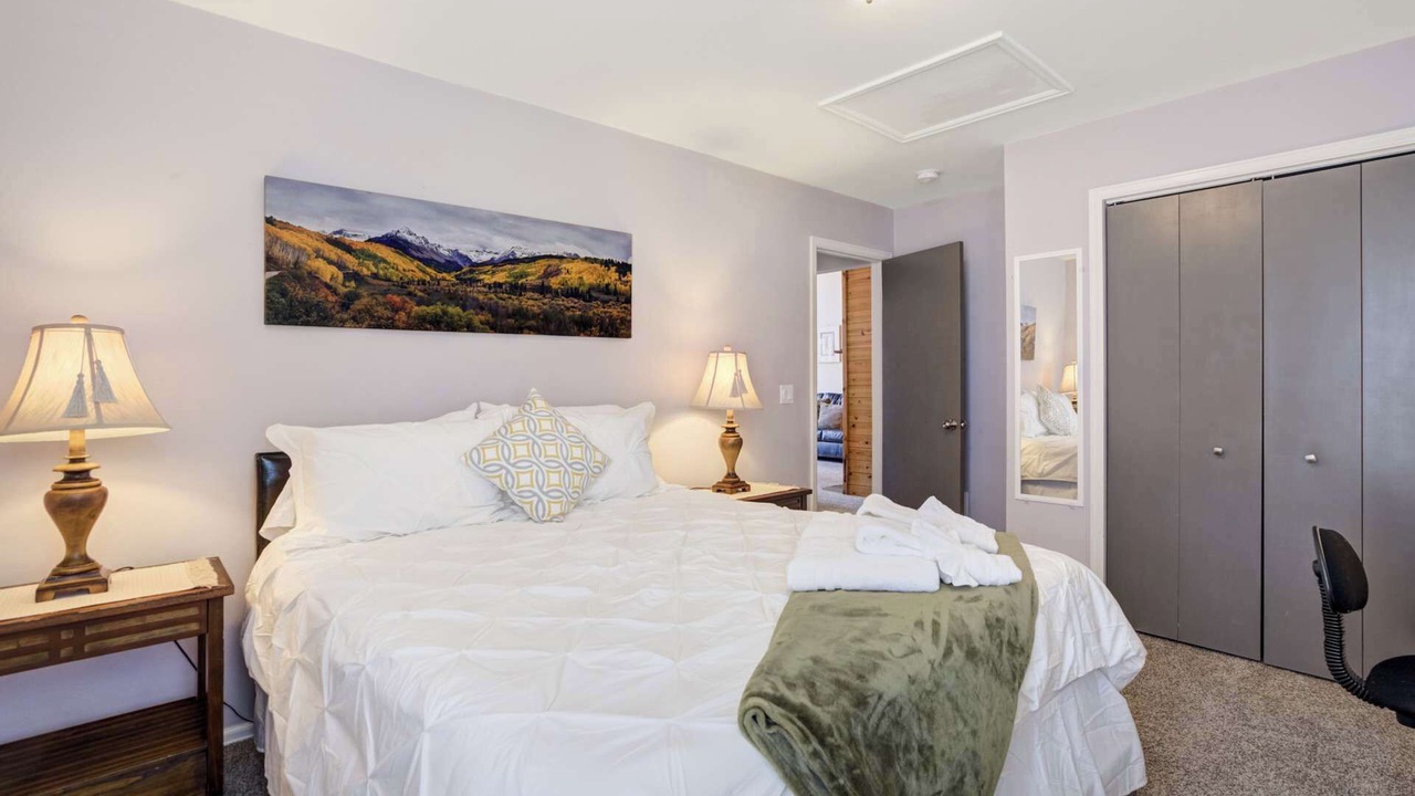 Photo of Bedroom in Woodland Park