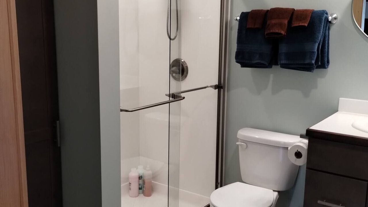 Photo of Bathroom in Homer