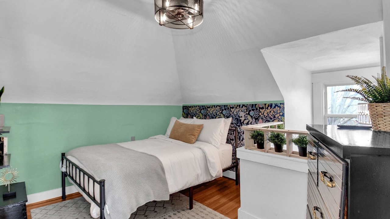 Photo of Bedroom in Olde Towne East