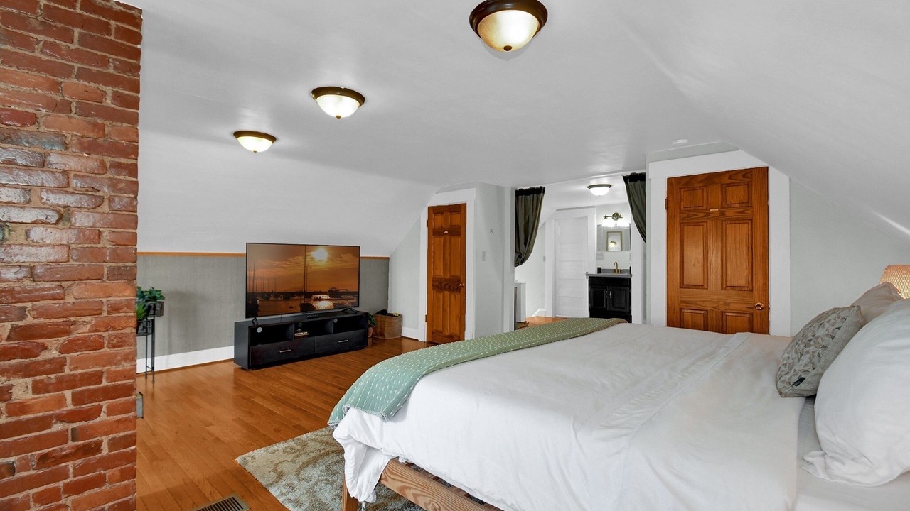 Photo of Bedroom in Olde Towne East