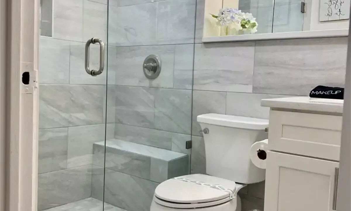 Photo of Bathroom in Peachtree Center