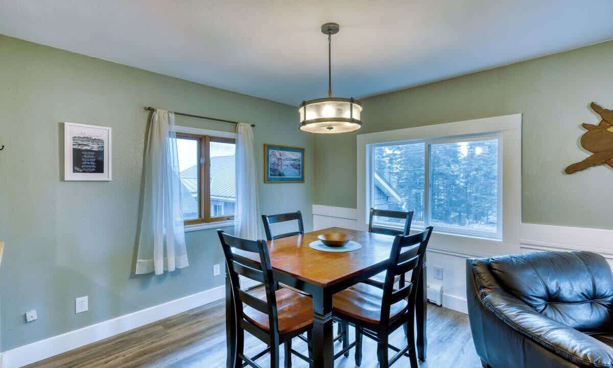 Photo of Bedroom in Kodiak
