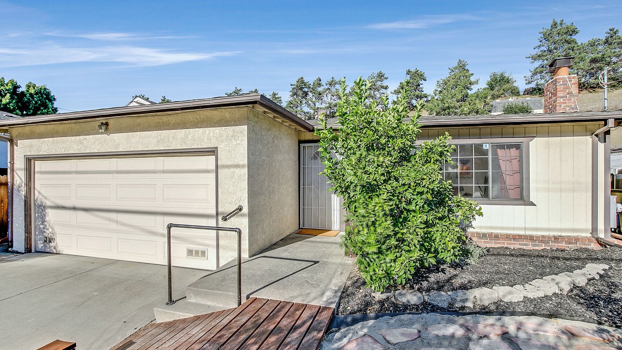 Photo of Outdoor in Castro Valley