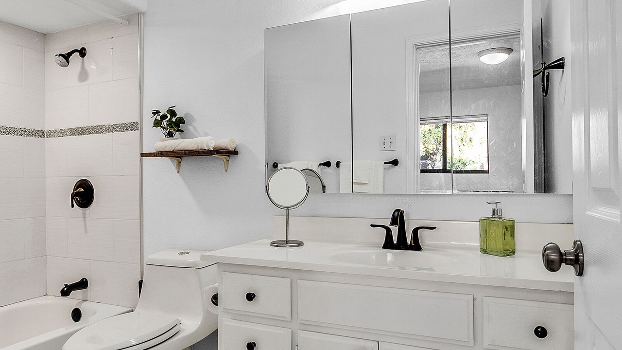 Photo of Bathroom in Castro Valley