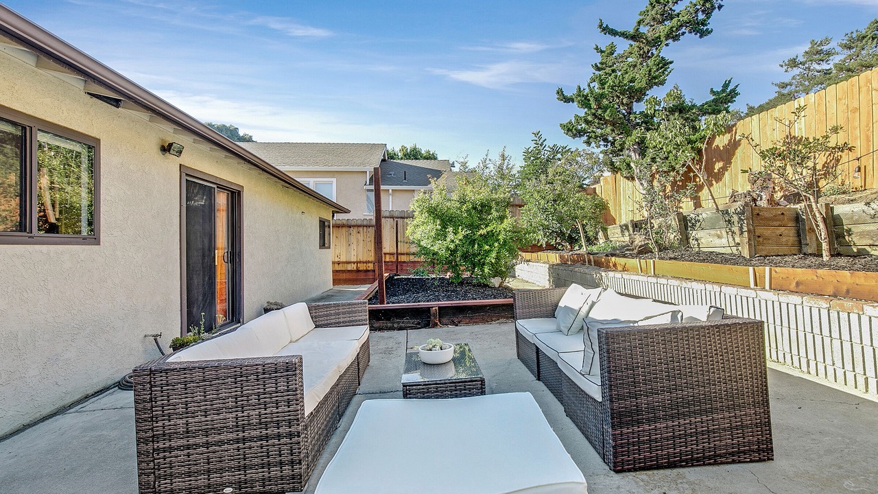 Photo of Patio Balcony in Castro Valley