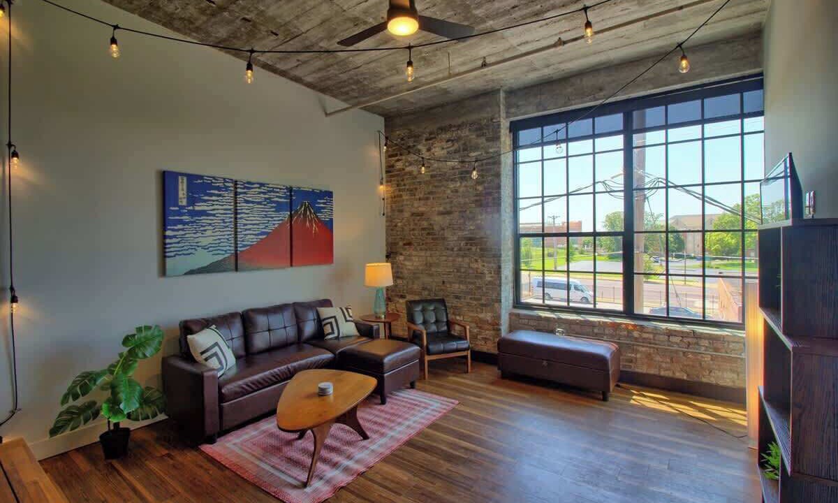 Photo of Livingroom in Midtown