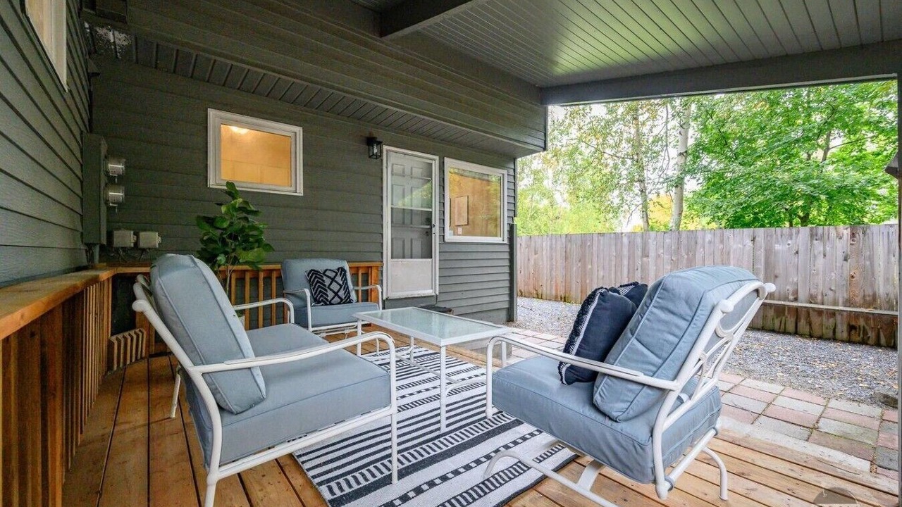 Photo of Patio Balcony in Rogers Park
