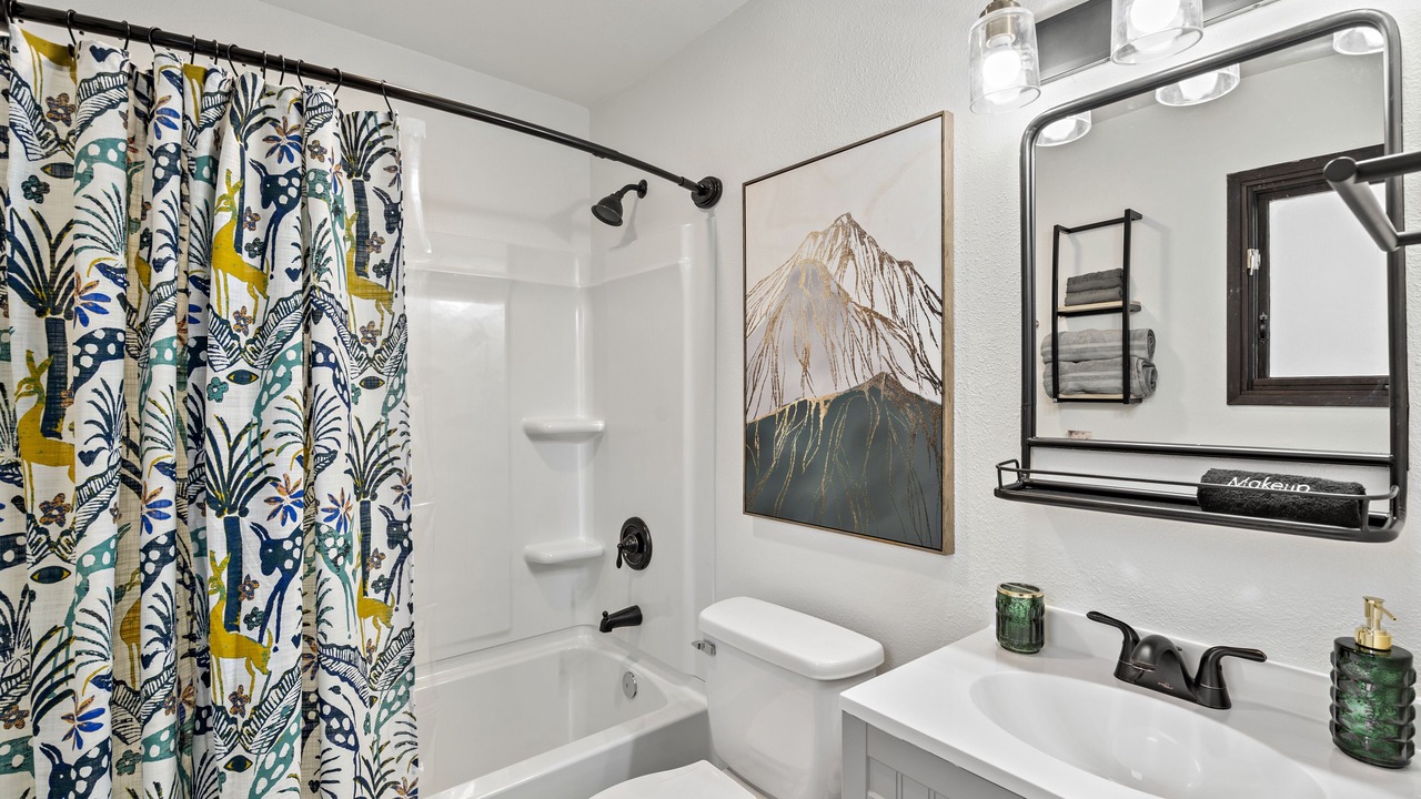 Photo of Bathroom in Bayshore - Klatt