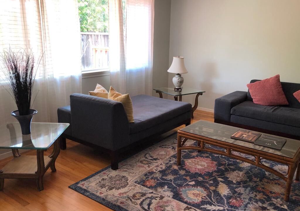 Photo of Livingroom in Cupertino