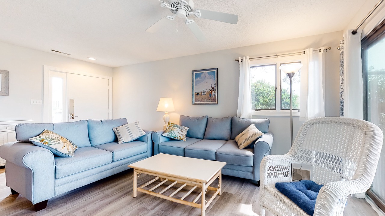 Photo of Livingroom in Fenwick Island