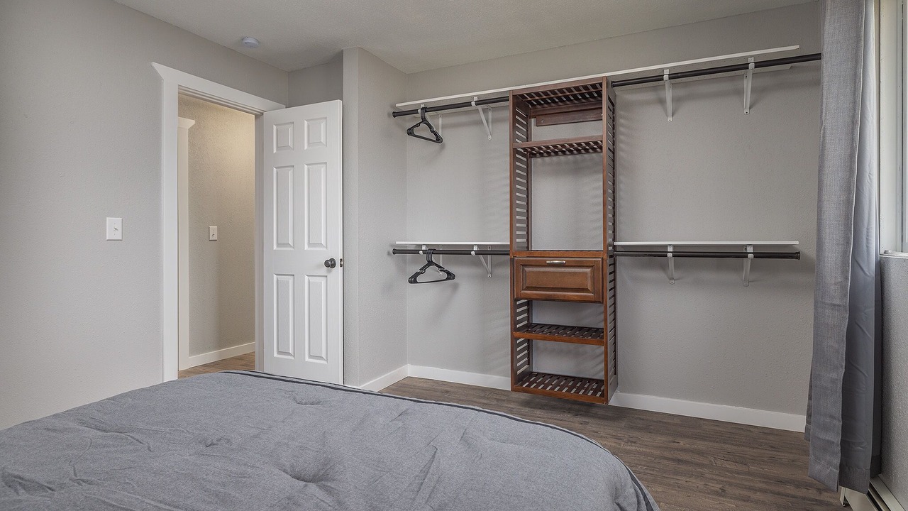 Photo of Bedroom in Russian Jack Park