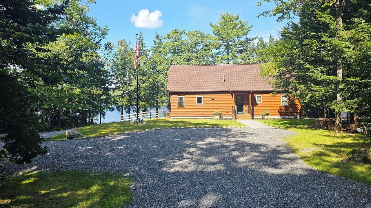 Photo of Outdoor in Weeks Mills