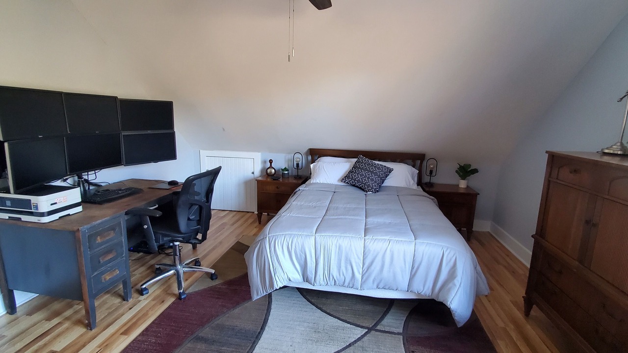 Photo of Bedroom in Spruce Pine