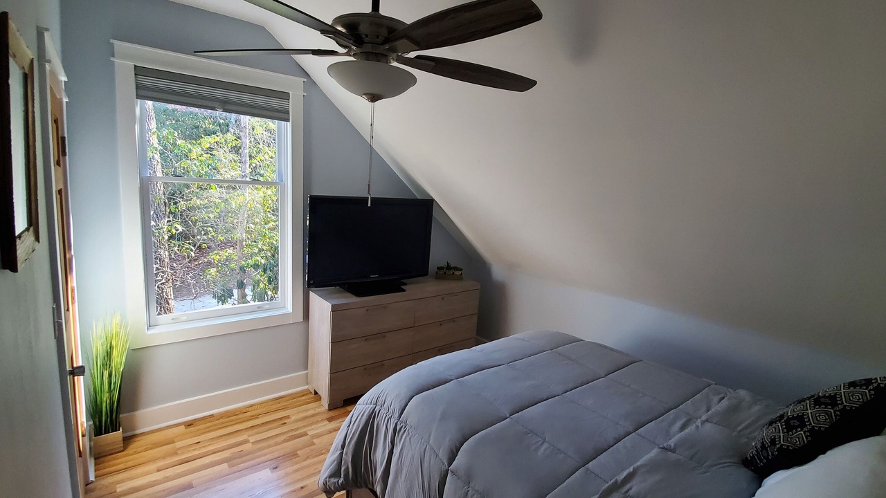 Photo of Bedroom in Spruce Pine