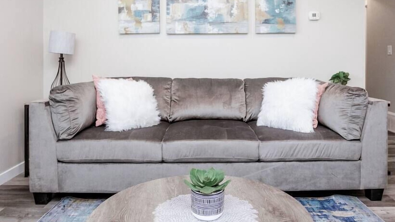 Photo of Livingroom in Weinland Park