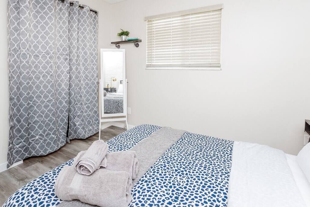 Photo of Bedroom in Weinland Park