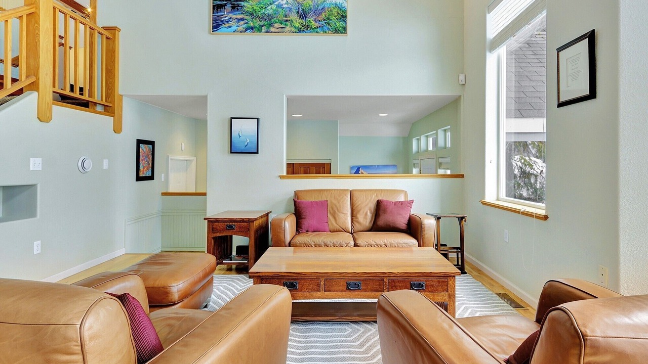 Photo of Livingroom in Alyeska