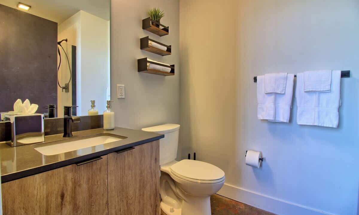 Photo of Bathroom in Midtown
