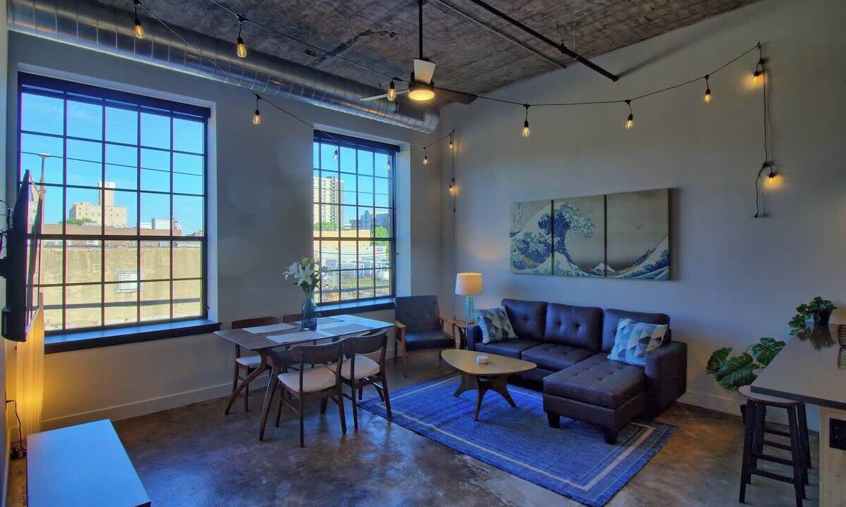 Photo of Livingroom in Midtown