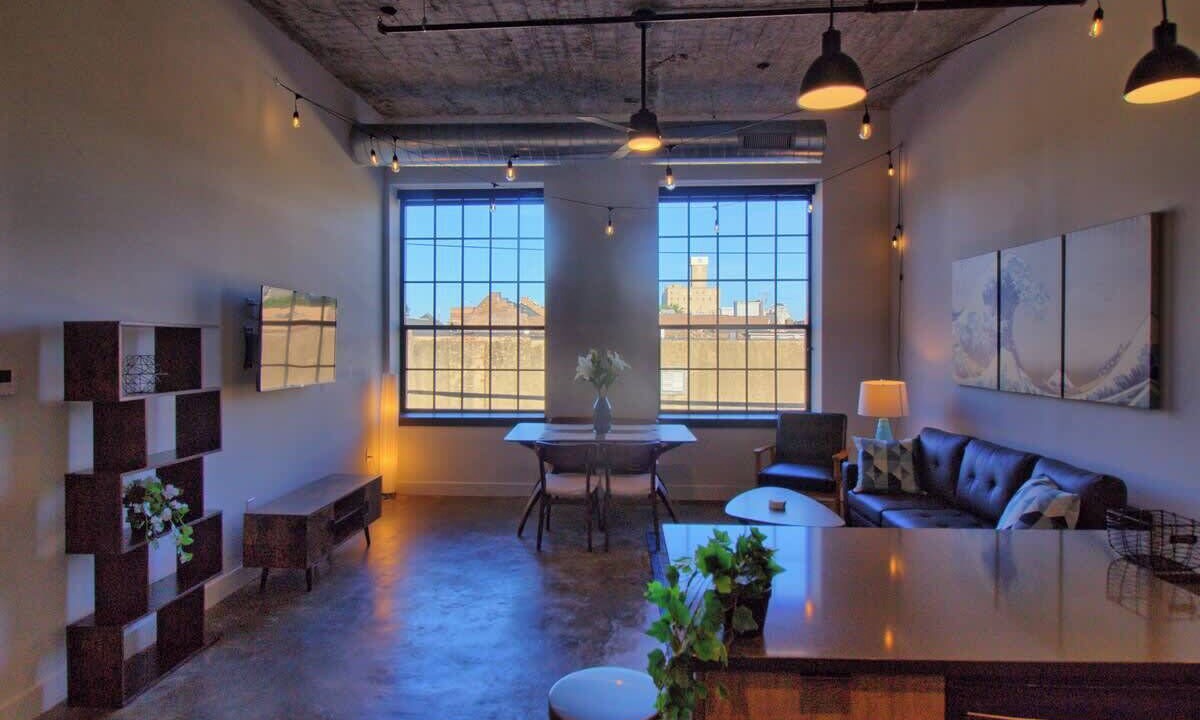 Photo of Livingroom in Midtown