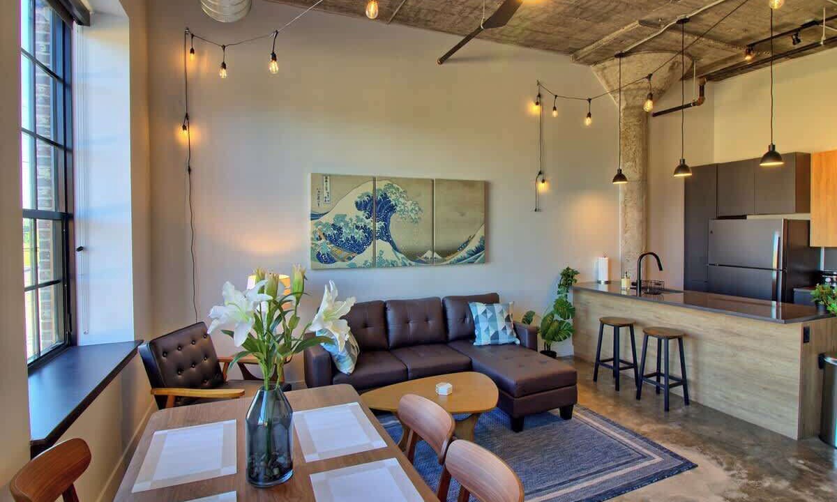 Photo of Livingroom in Midtown