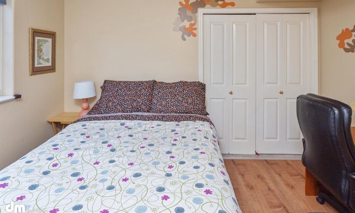 Photo of Bedroom in Huffman - O' Malley