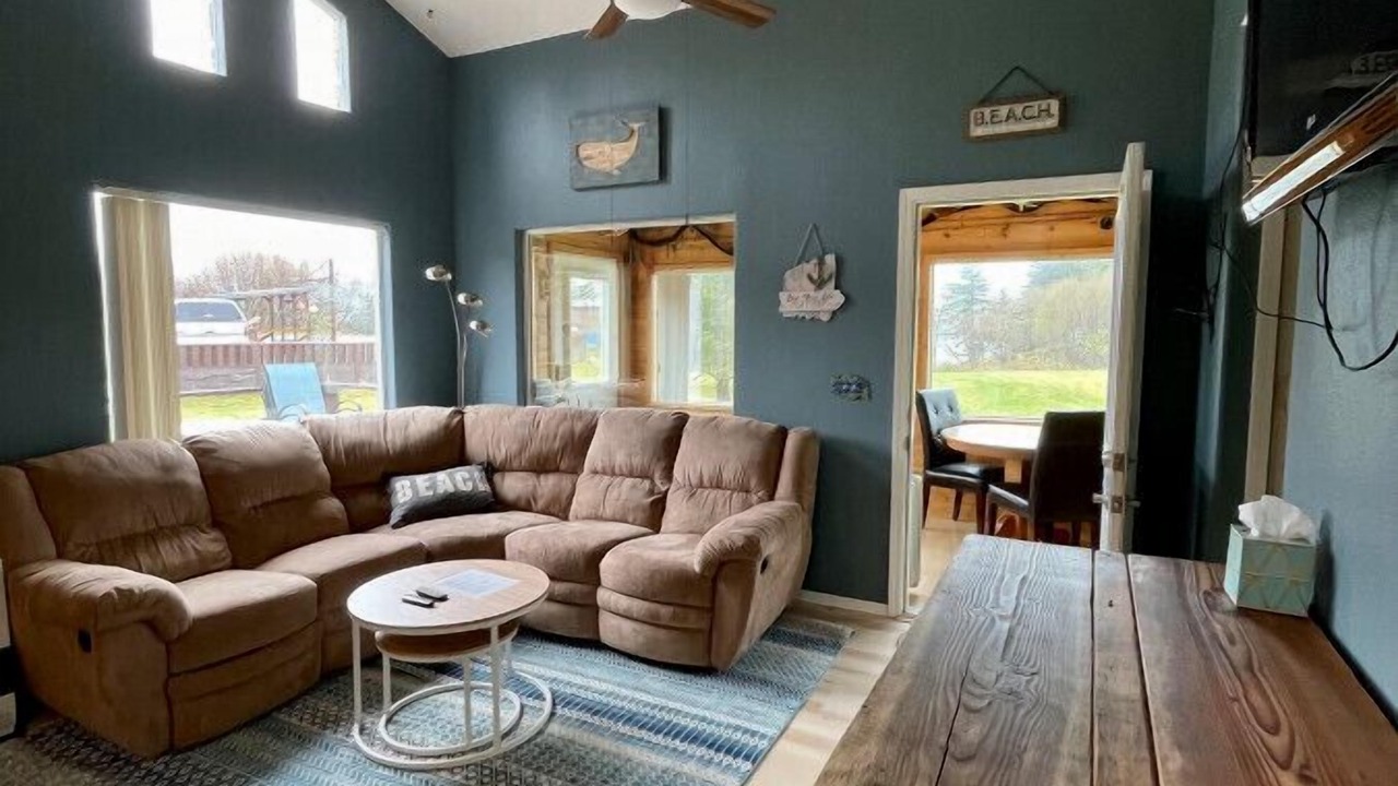 Photo of Livingroom in Anchor Point