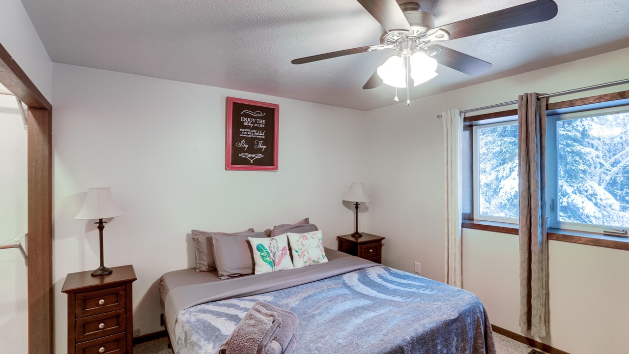 Photo of Bedroom in Badger