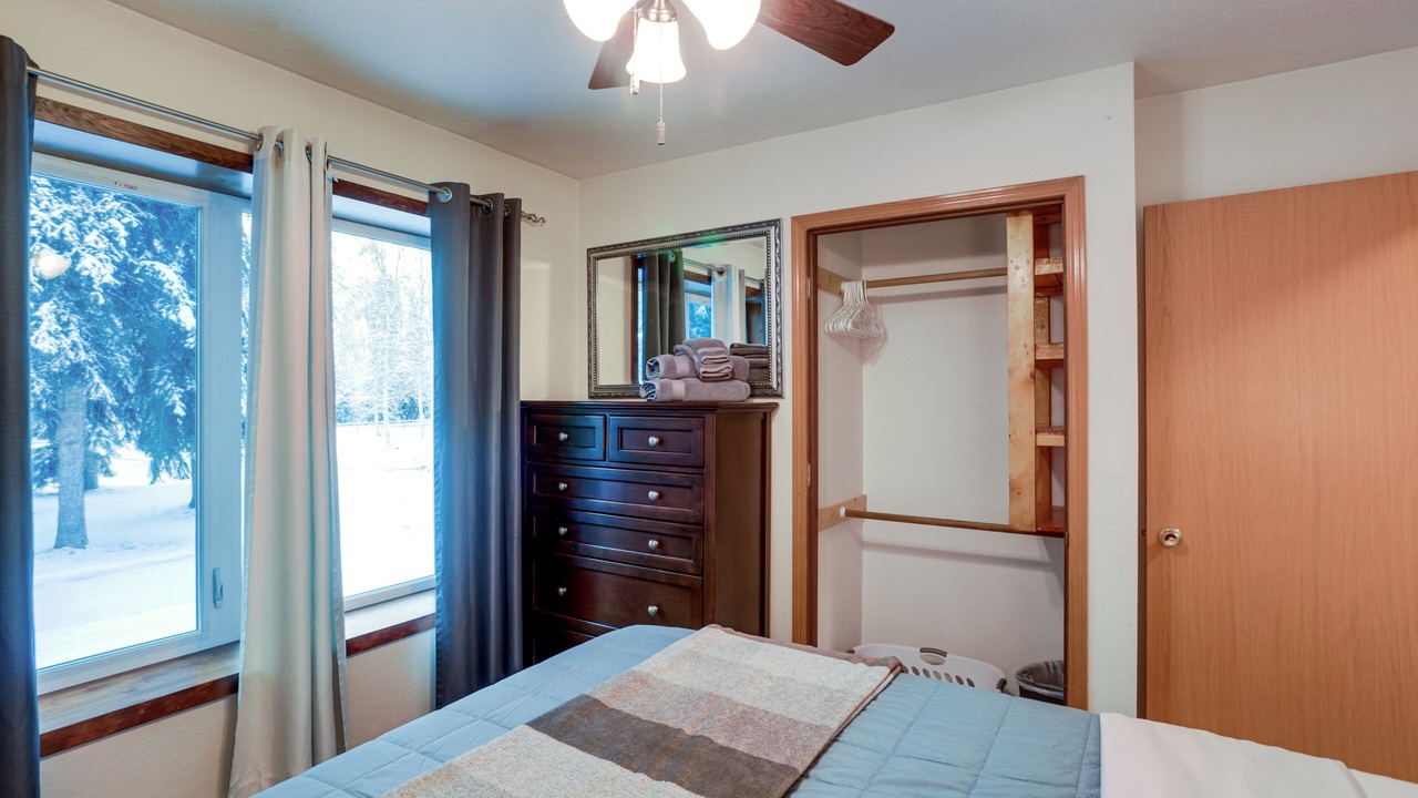 Photo of Bedroom in Badger