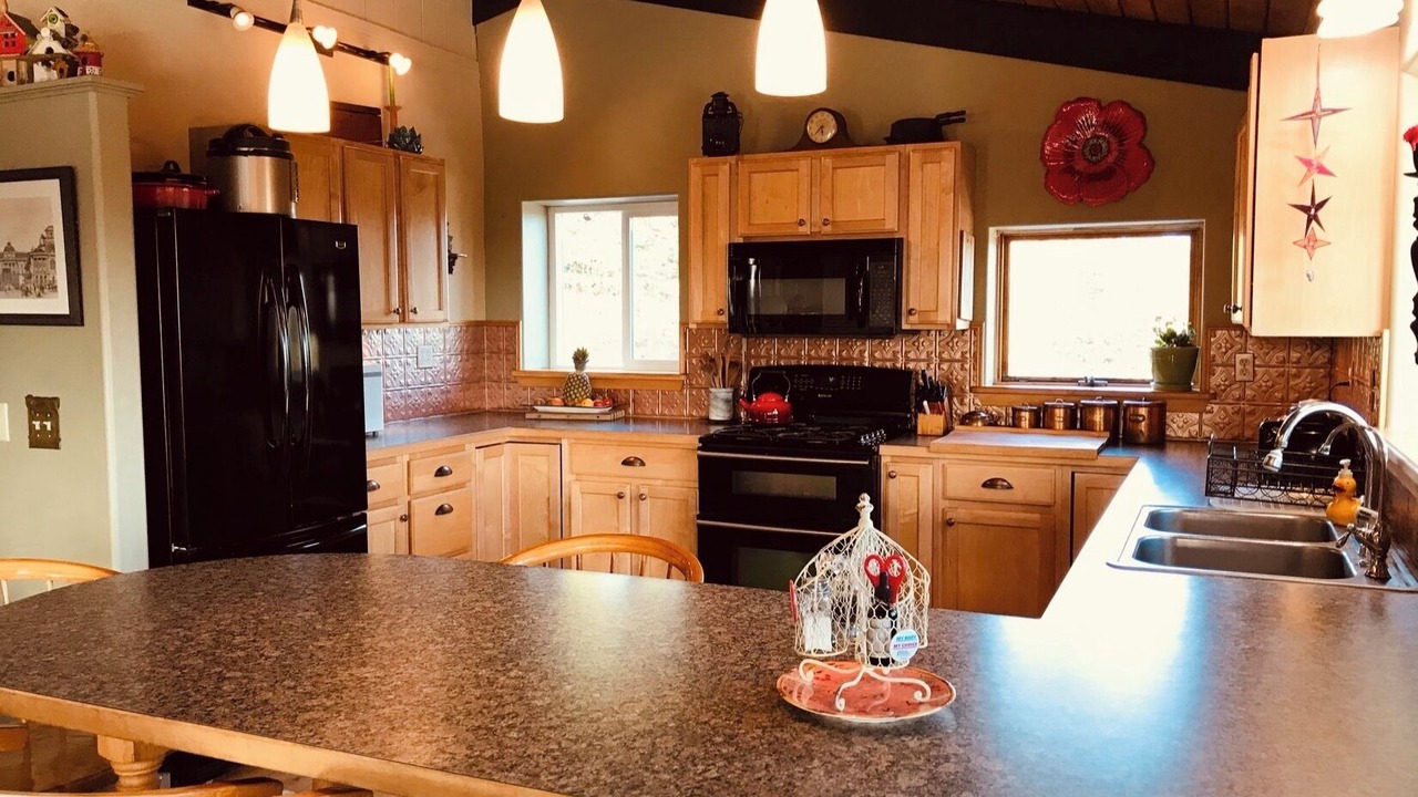 Photo of Kitchen in Diamond Ridge