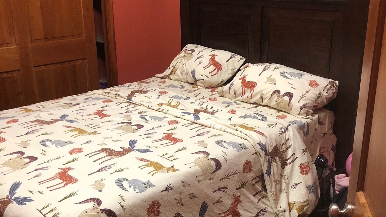 Photo of Bedroom in Delta Junction
