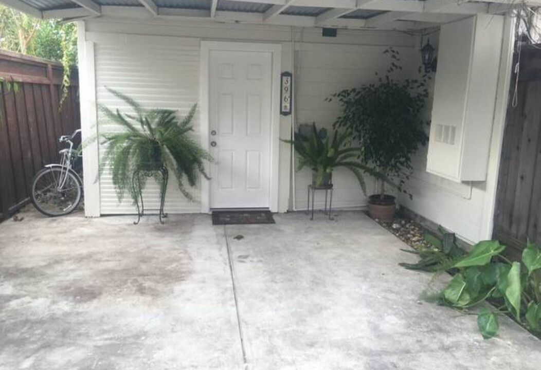 Photo of Outdoor in Shoreline West