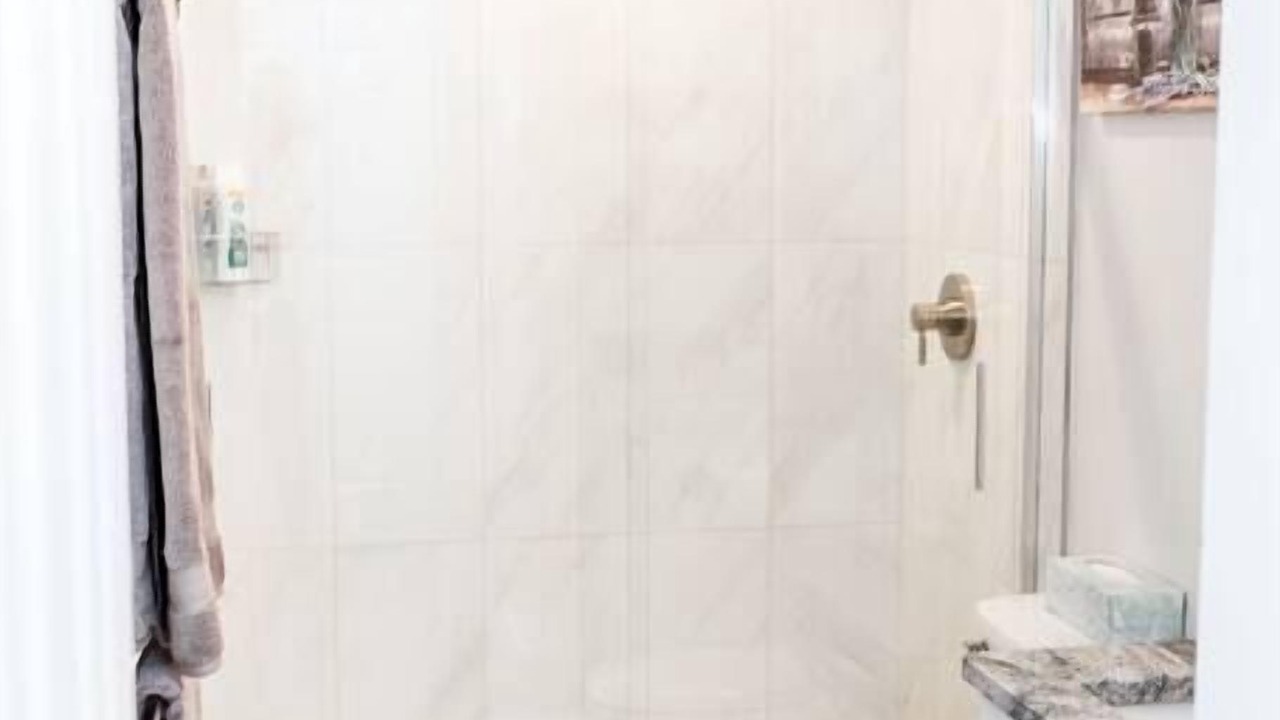 Photo of Bathroom in University District