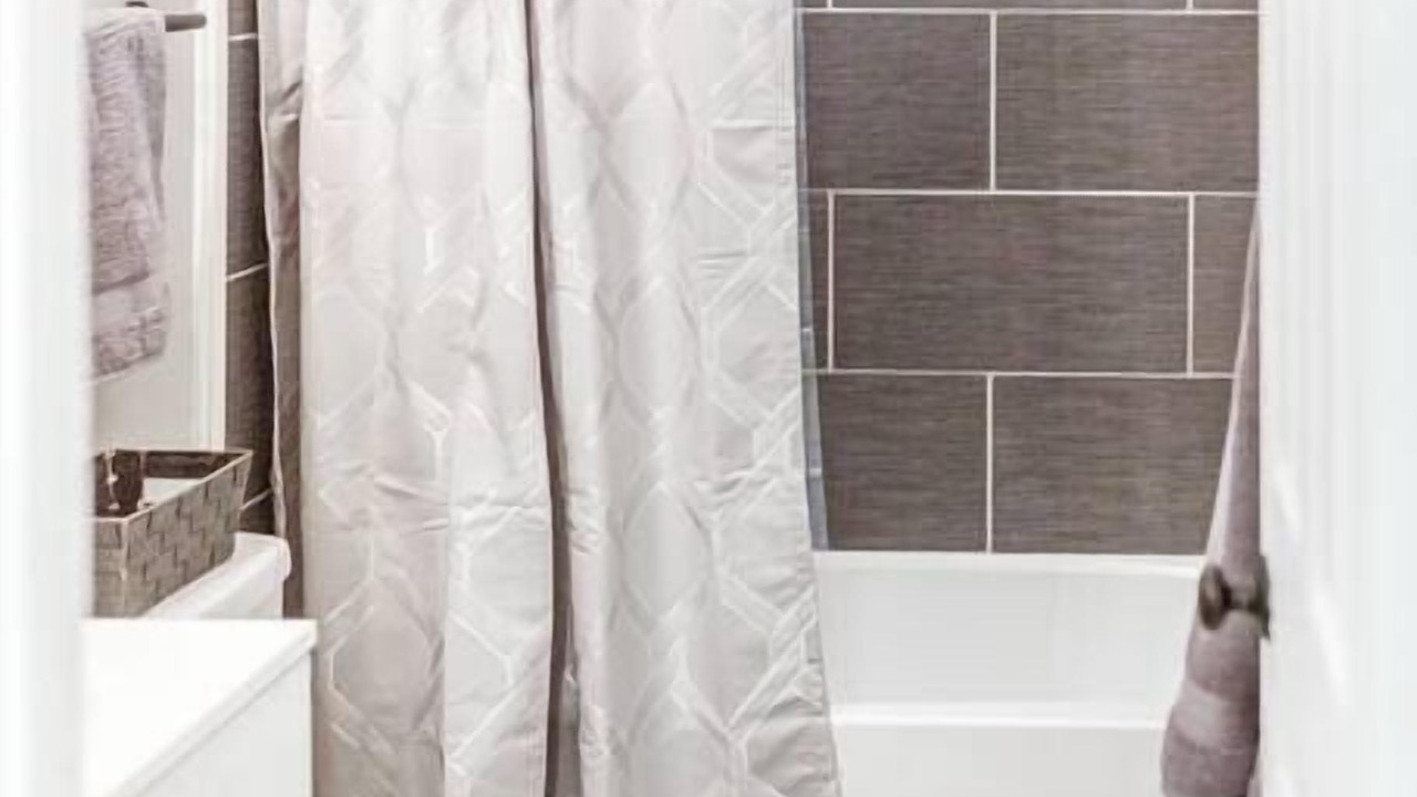 Photo of Bathroom in Downtown Columbus