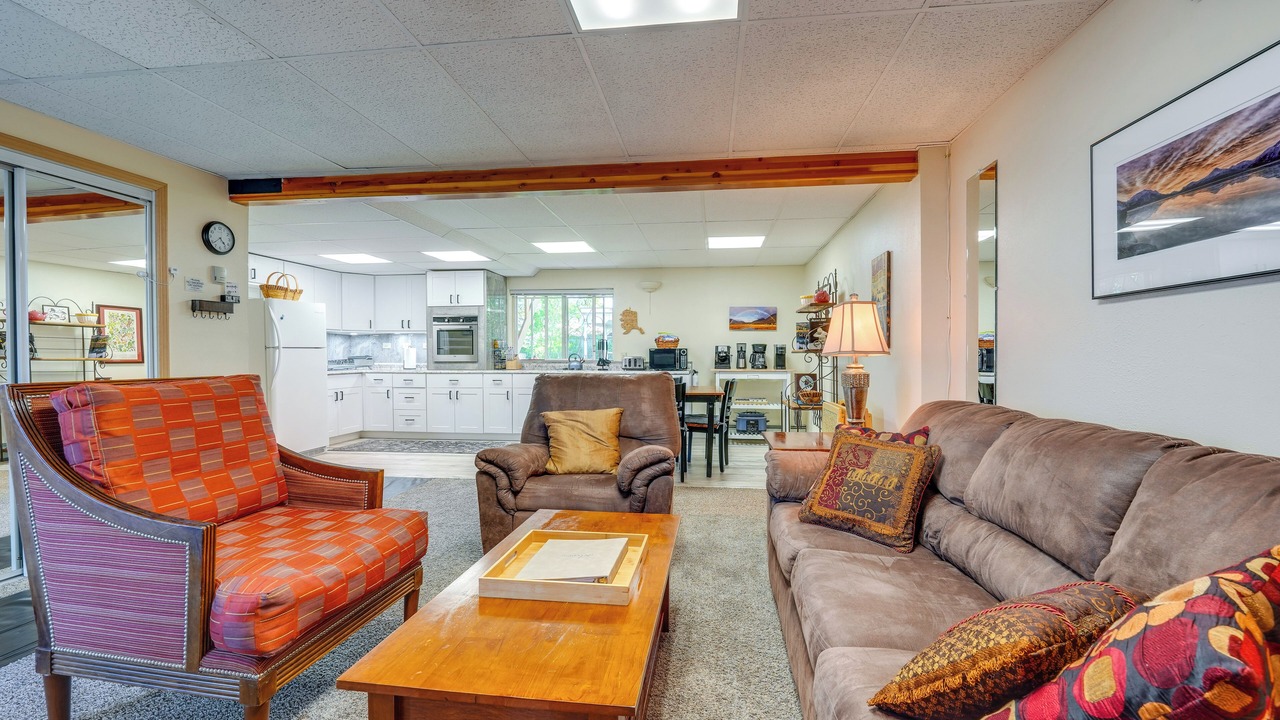 Photo of Livingroom in Russian Jack Park