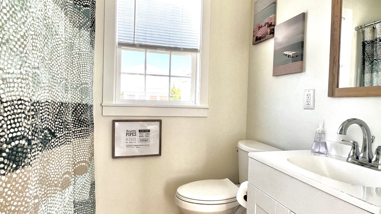 Photo of Bathroom in Broadkill Beach