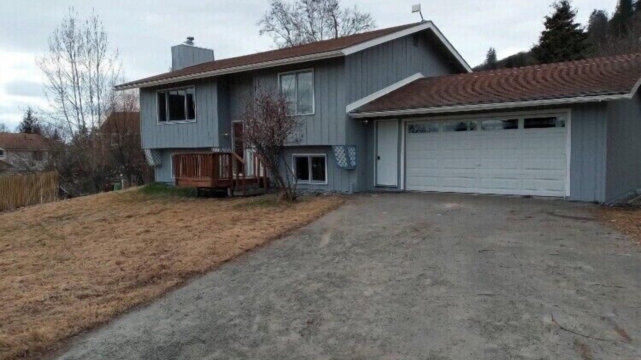 Photo of Others in Homer