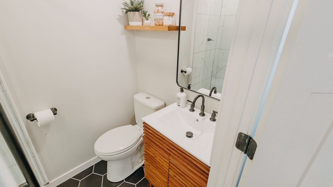 Photo of Bathroom in Grandville