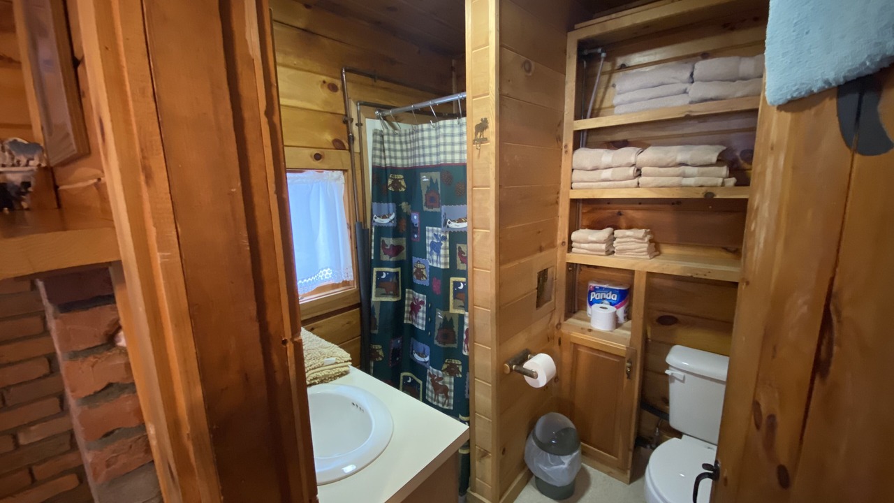 Photo of Bathroom in Pittsburg