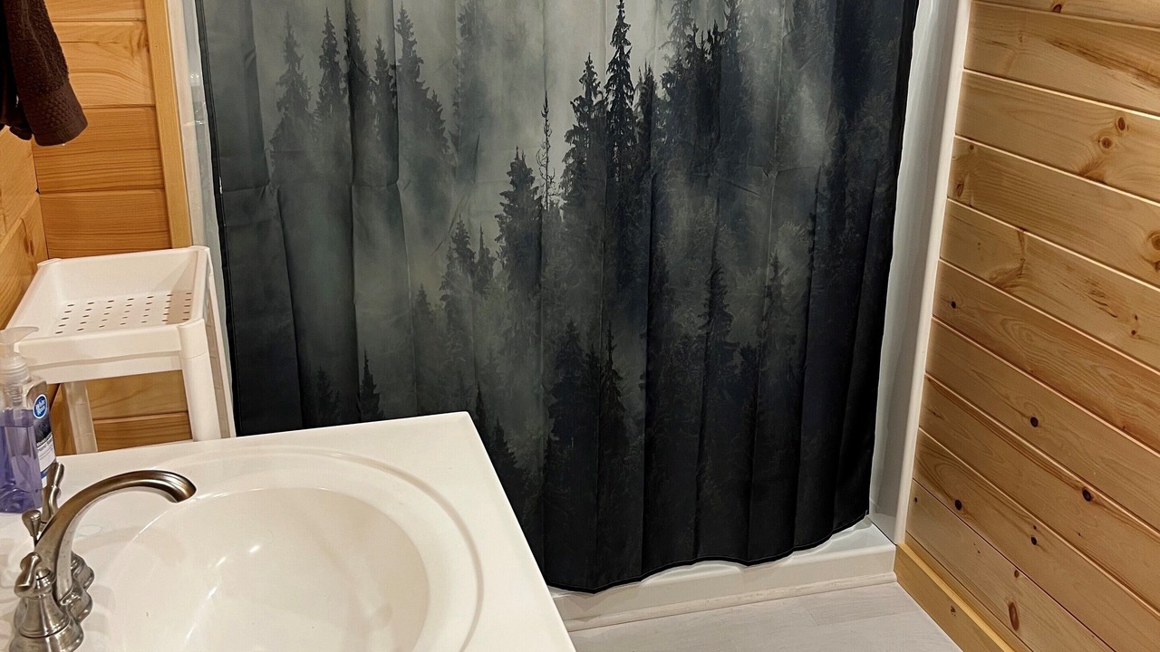 Photo of Bathroom in Pittsburg