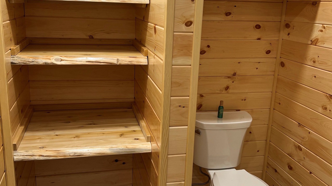 Photo of Bathroom in Pittsburg