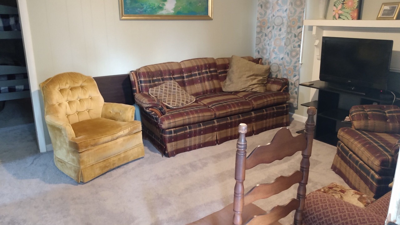 Photo of Livingroom in Morganton