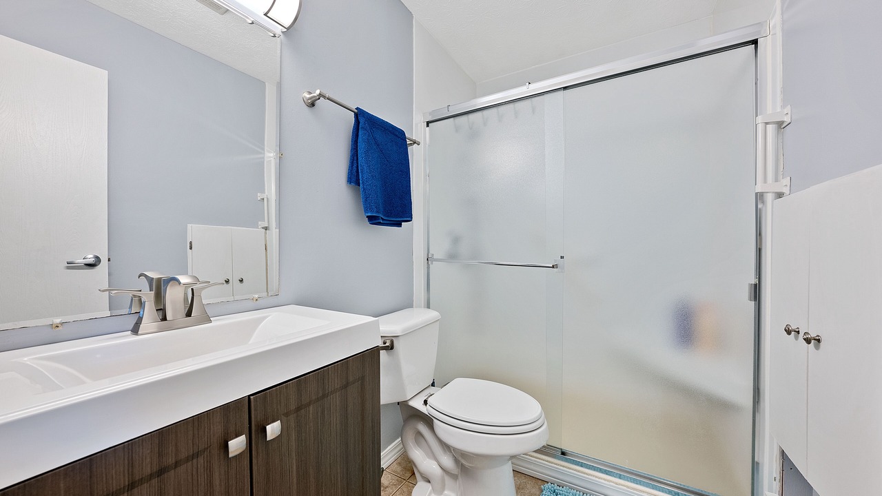 Photo of Bathroom in Gahanna