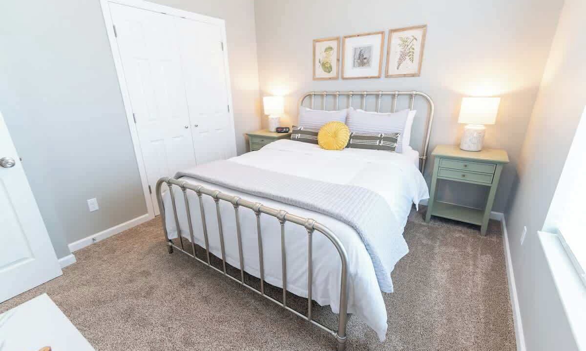 Photo of Bedroom in Meadow Lakes