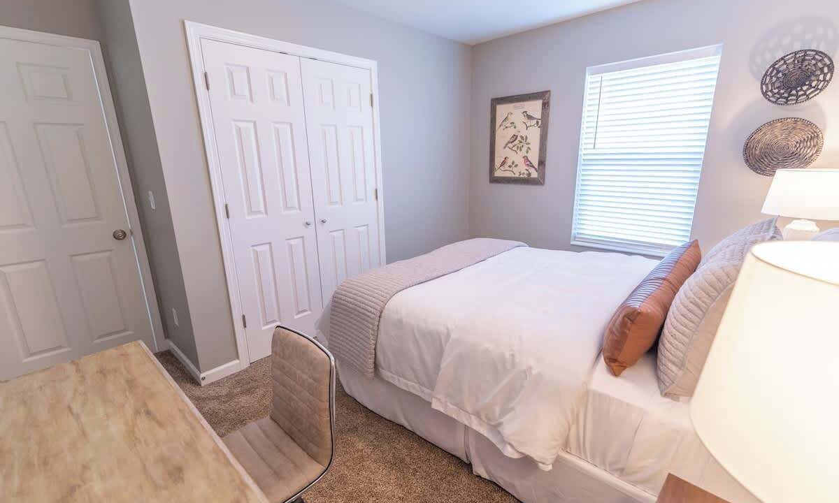 Photo of Bedroom in Meadow Lakes