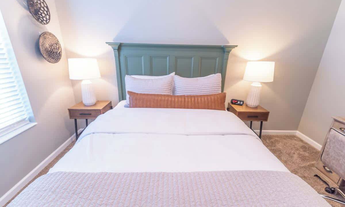 Photo of Bedroom in Meadow Lakes