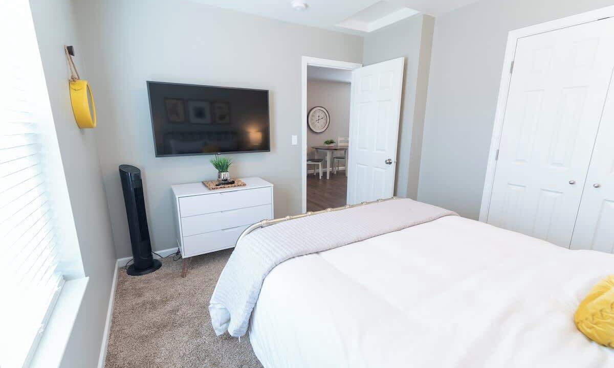 Photo of Bedroom in Meadow Lakes
