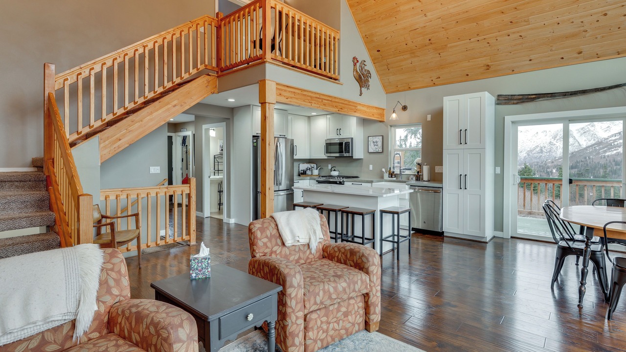 Photo of Livingroom in Eagle River